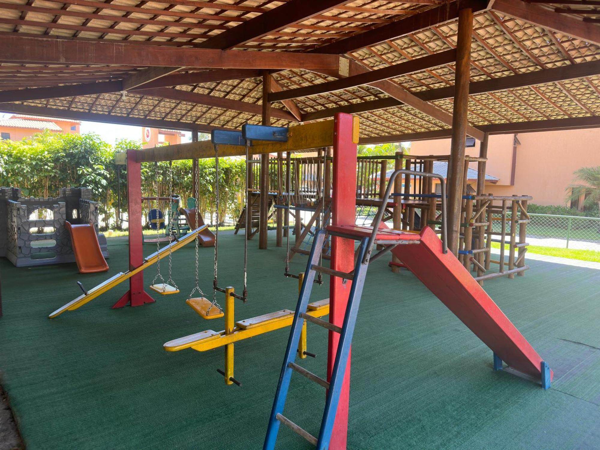 Flat Guarajuba 4 Quartos Terreo A Beira Mar - Pe Na Areia - Governanca Com Arrumadeira E Wi Fi Inclusos Camassari Exterior photo