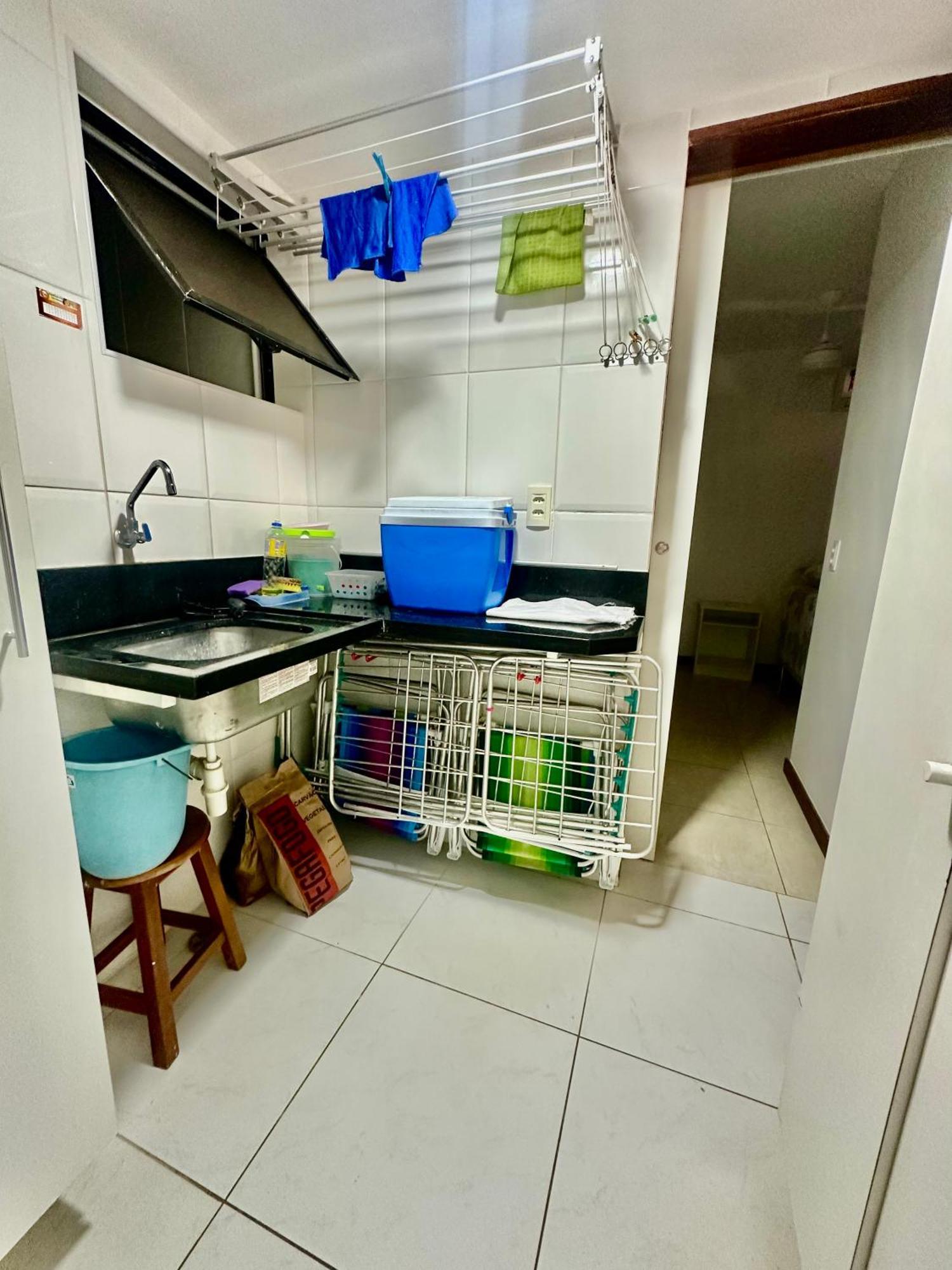 Flat Guarajuba 4 Quartos Terreo A Beira Mar - Pe Na Areia - Governanca Com Arrumadeira E Wi Fi Inclusos Camassari Exterior photo